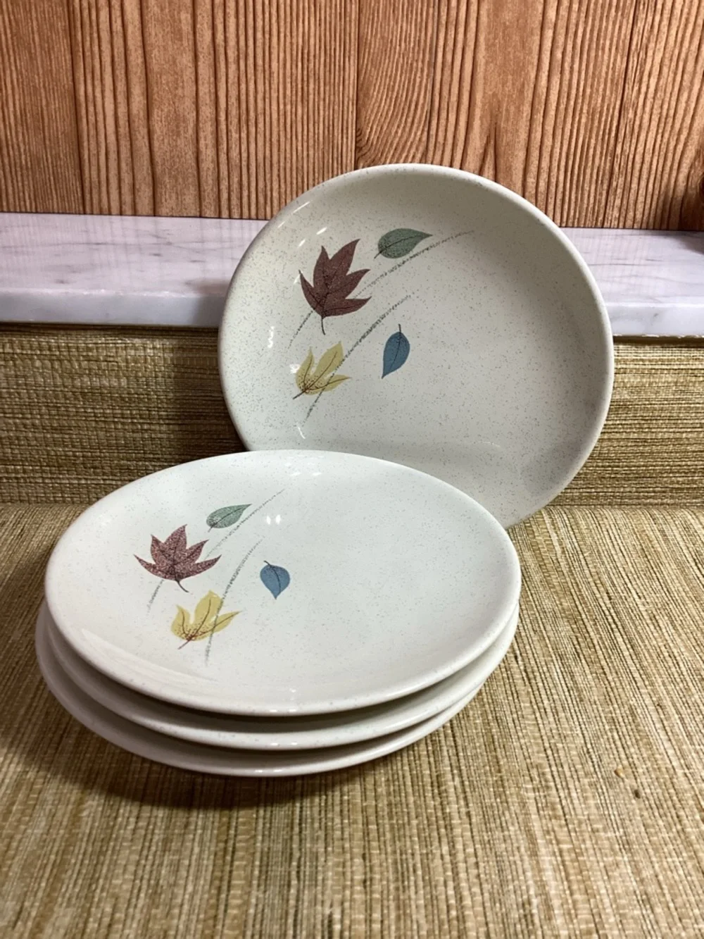 Franciscan Earthenware Dessert Plates with Autumn Leaf Design set of 4 6.5”